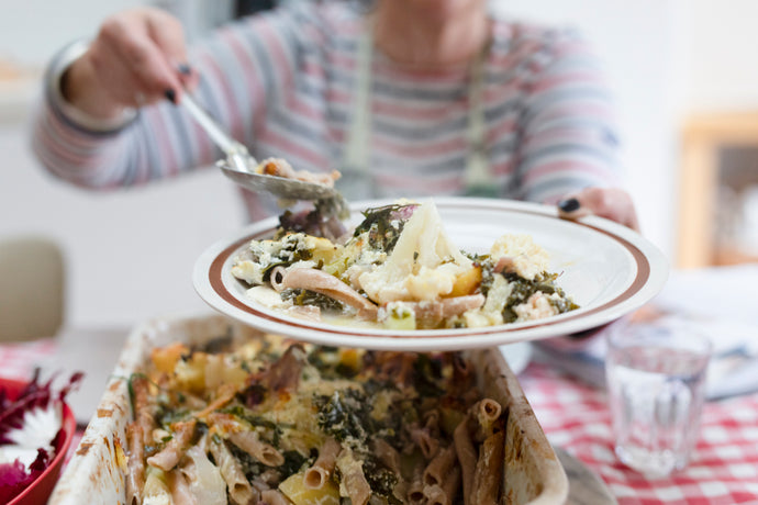 Recipe: Cheesy baked kale, cauliflower and potato pasta